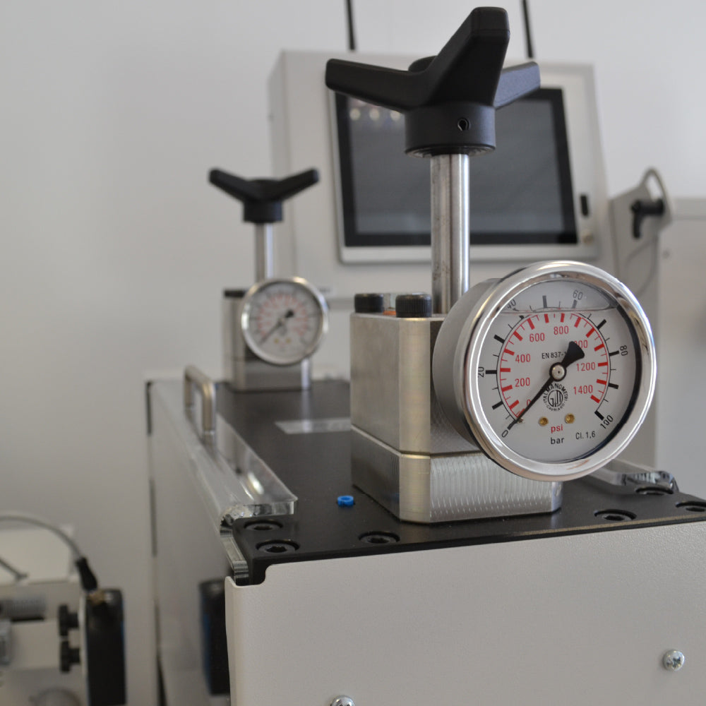 DPR Aries Semi-Rotary Label Finishing Machine