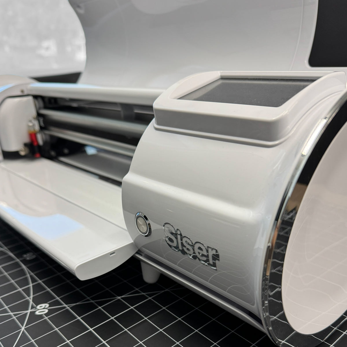 Siser Juliet Vinyl Cutter (Showroom Machine)